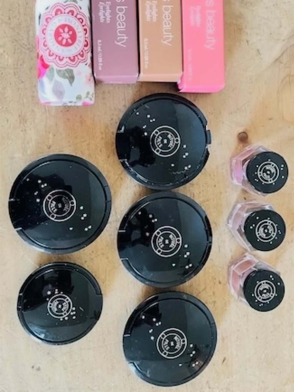 Small Bundle of Clean Make Up Rituel de Fille RMS HoneyBee Gardens